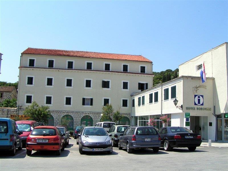 Hotel Borovnik Tisno Exterior foto